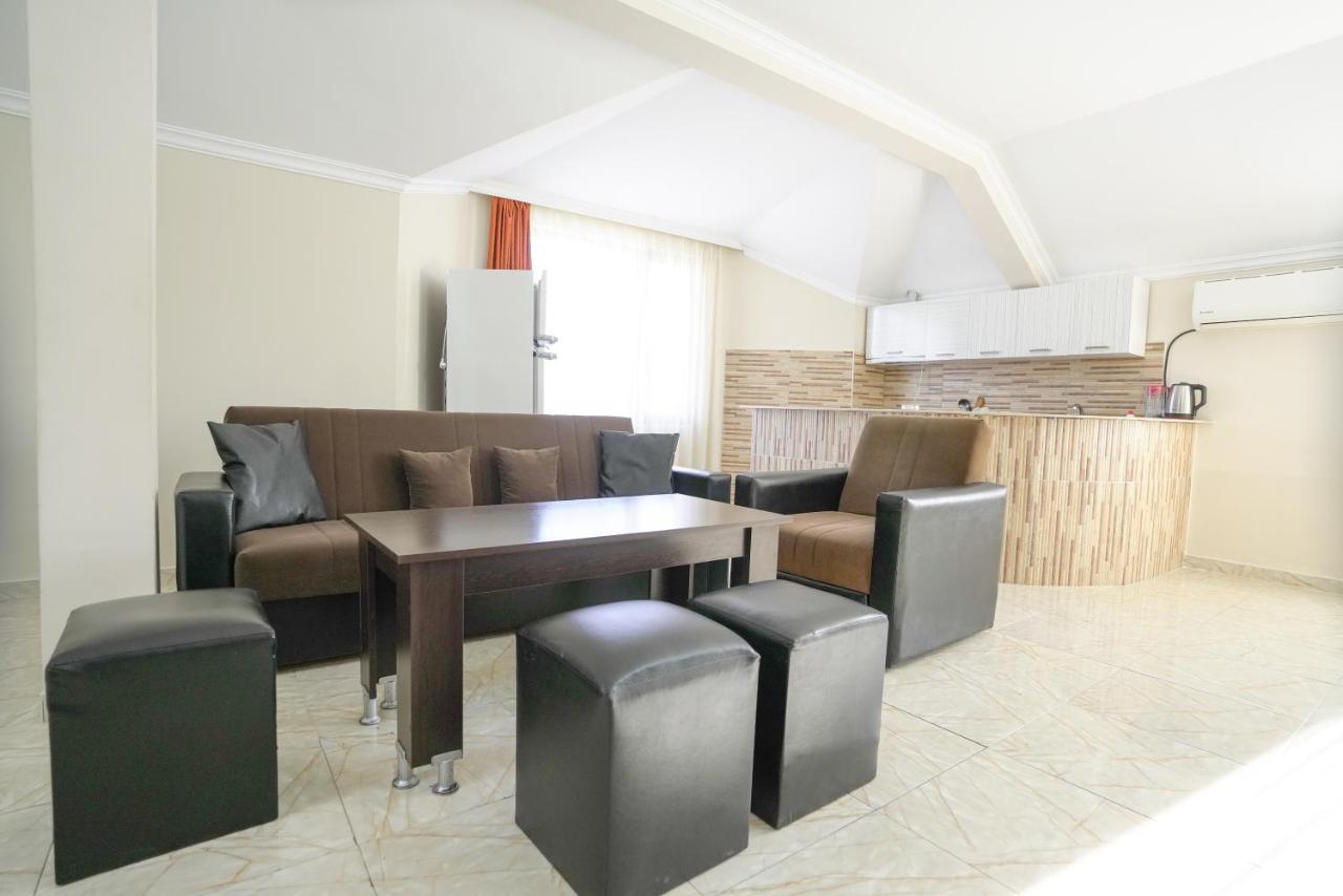 Apartments 37B Batumi Esterno foto