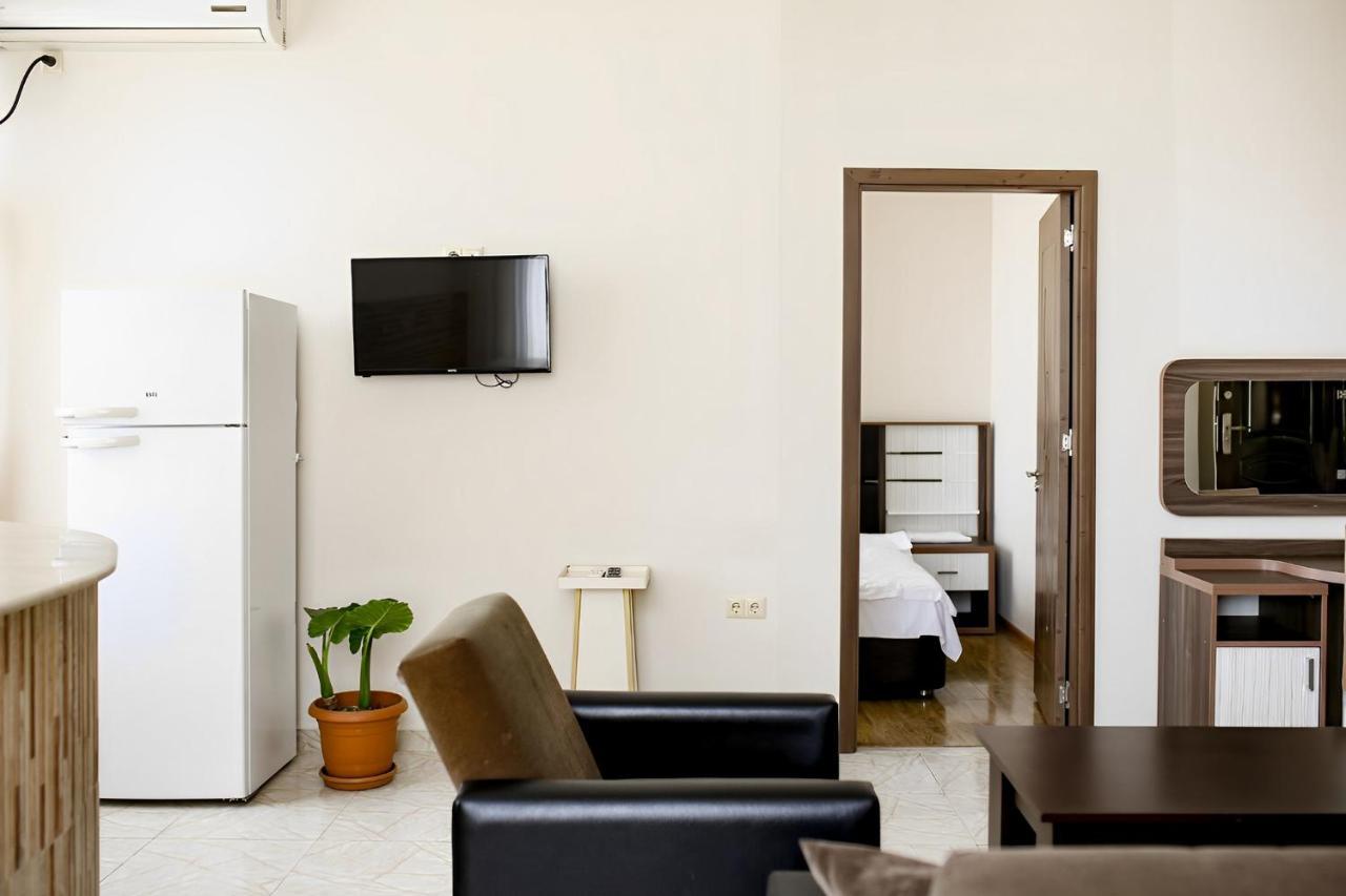 Apartments 37B Batumi Esterno foto
